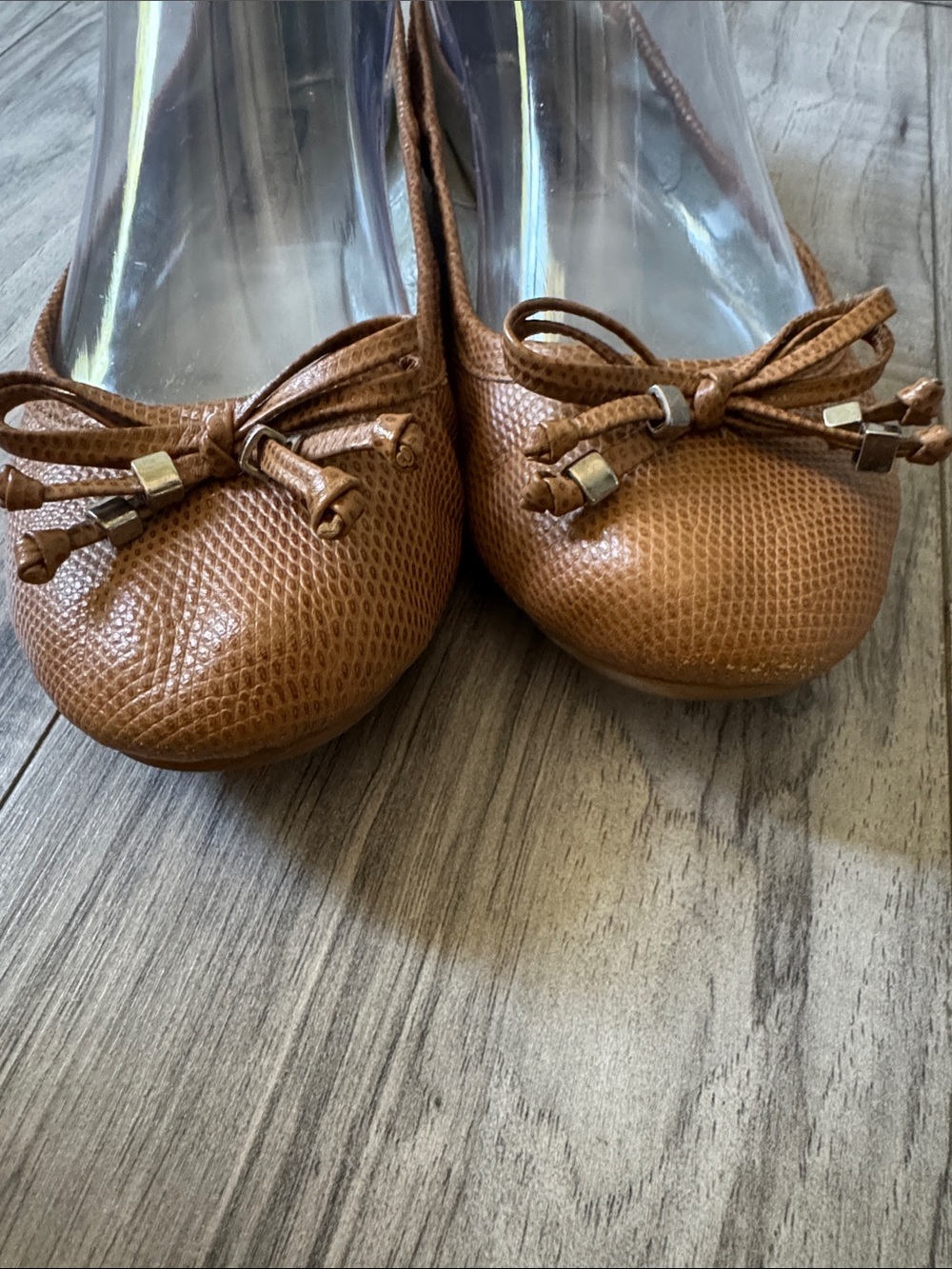 Women’s Tan Ballet Flats with Bow Accent leather 37 - Picture 3 of 10